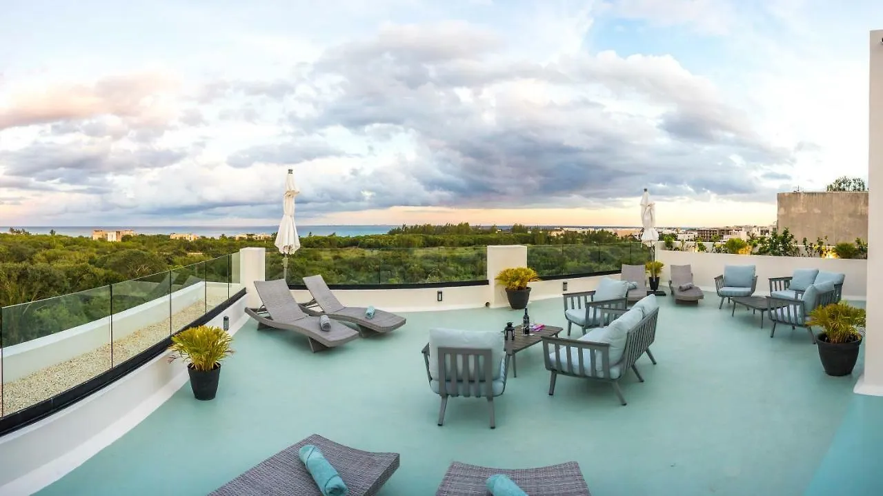 Honey B Suites Playa del Carmen