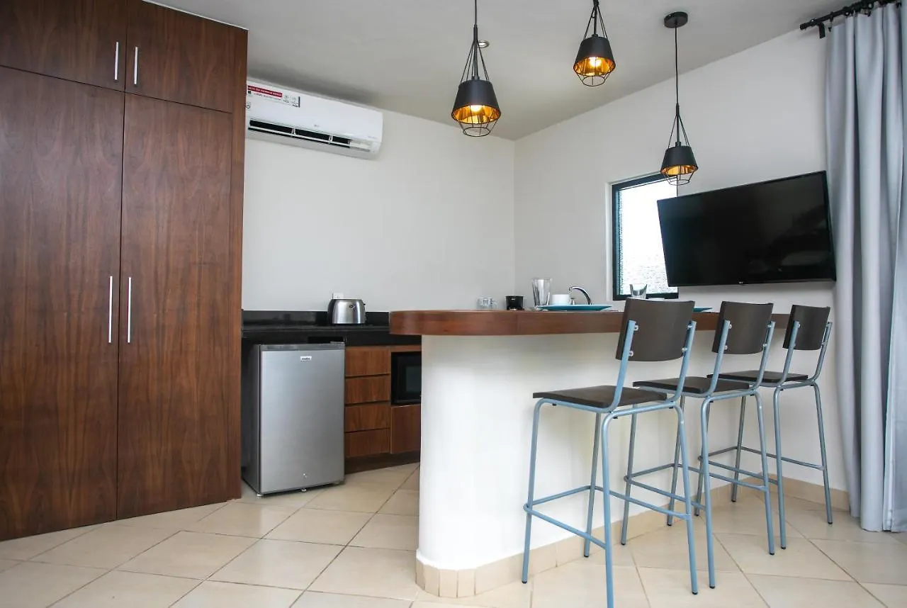 *** Aparthotel Honey B Suites Playa del Carmen Messico
