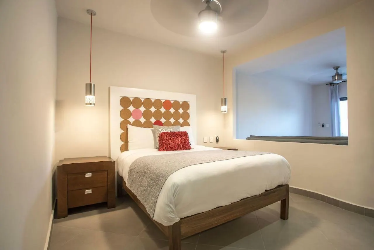 بلايا ديل كارمن Honey B Suites المكسيك